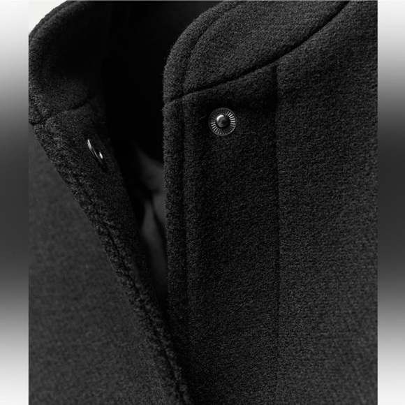 Zara Women's Black Jacket - Picture 5 of 8